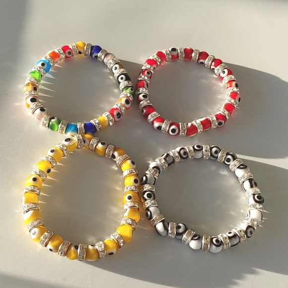 4/$20 kid's evil eye stretchy bracelets NWT - Picture 3 of 4